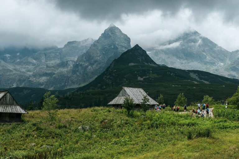 Zakopane poza sezonem: Gdzie szukać spokoju, gdy znikają tłumy?