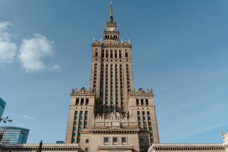 Literacka Warszawa: Śladami Sienkiewicza i Prusa