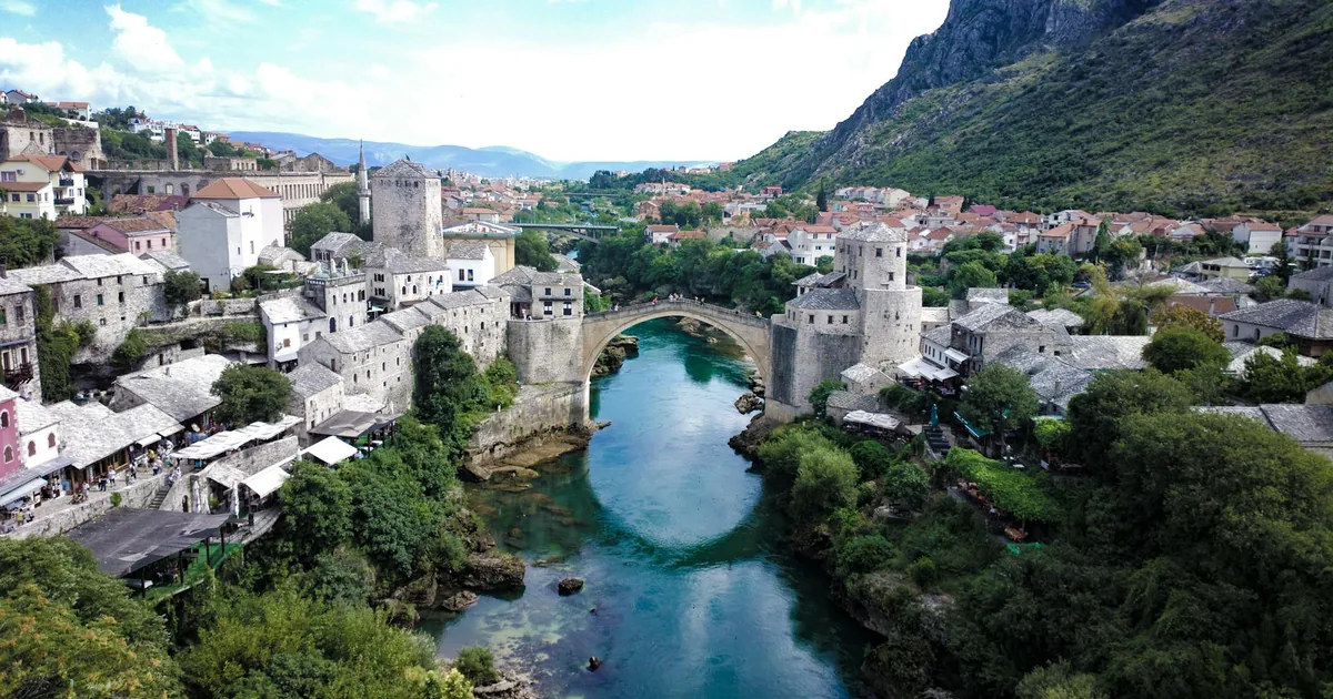 Mostar i jego kultowy Stary Most (Stari Most), Bośnia (2026)